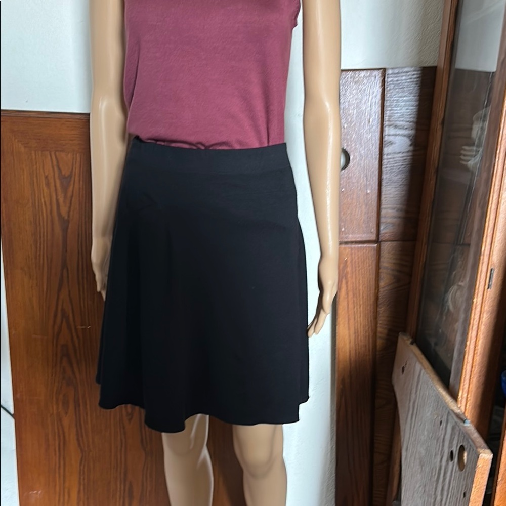 Max Studio Vintage Black Skirt